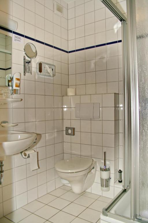 Hotel Restaurant Moselblick Wintrich Chambre photo