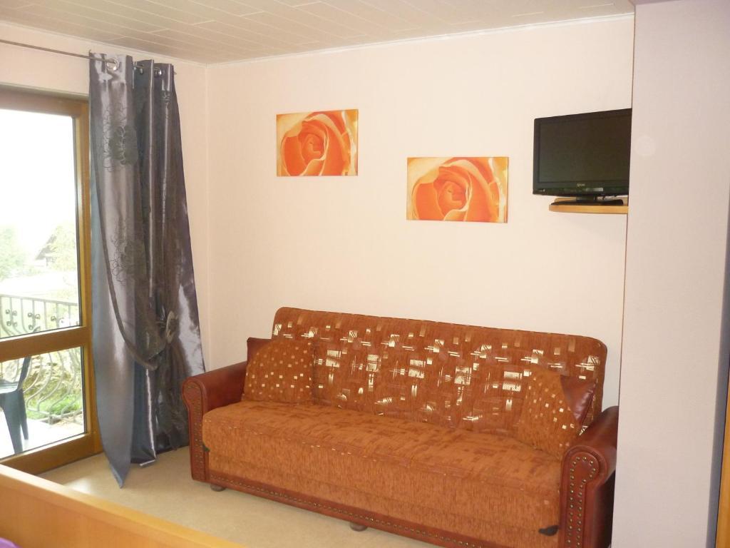 Hotel Restaurant Moselblick Wintrich Chambre photo