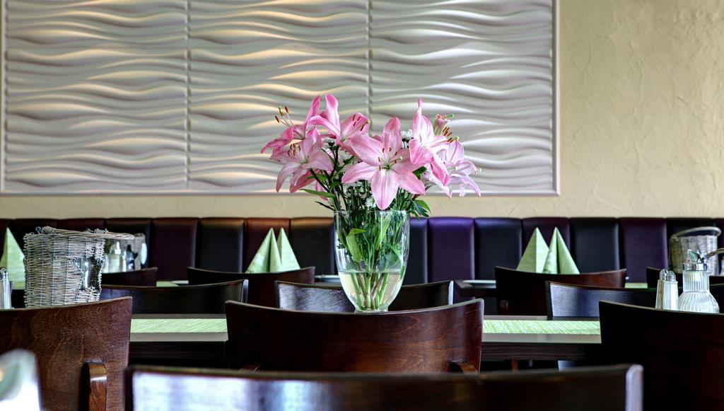 Hotel Restaurant Moselblick Wintrich Extérieur photo